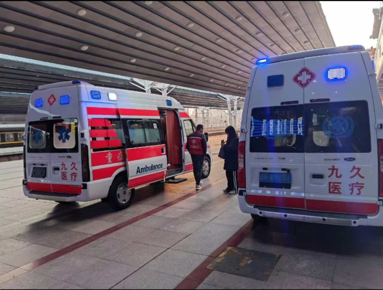 内江救护车长途转运